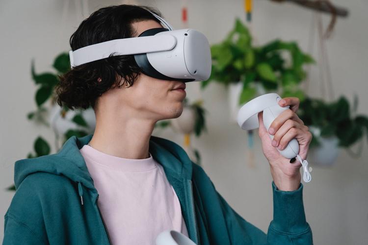 Wajib Tahu, Ini Perbedaan Virtual Reality dan Augmented Reality